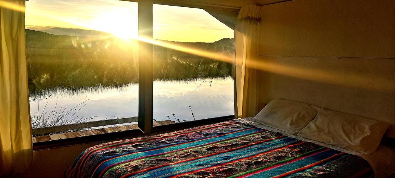 فيلا بونوفي Titicaca Habitacion Panoramica Vista Al Amanecer المظهر الخارجي الصورة