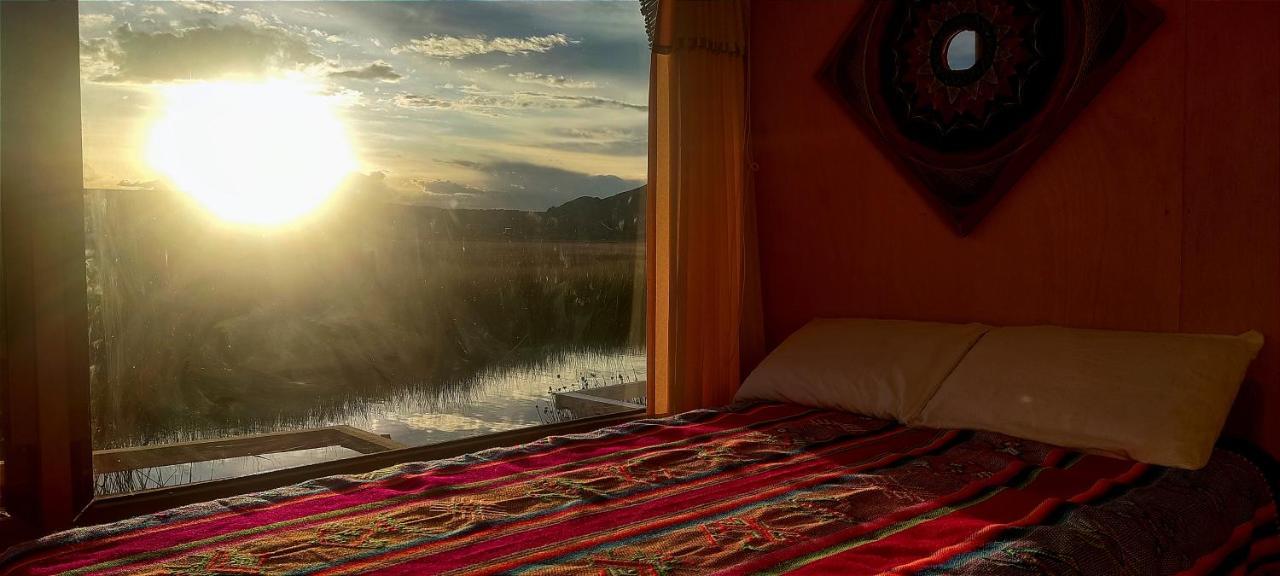 فيلا بونوفي Titicaca Habitacion Panoramica Vista Al Amanecer المظهر الخارجي الصورة